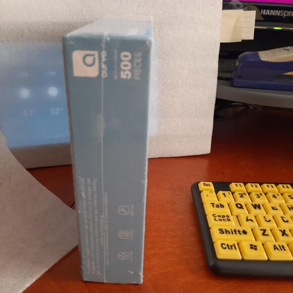 NEW ! Aura Gopura The Pinnacle 500 Piece Jigsaw Puzzle Architecture Series - Picture 2 of 3